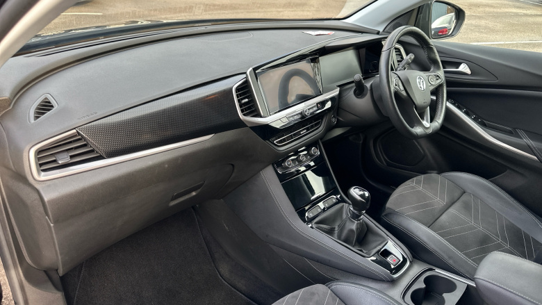 Vauxhall Grandland 1.2 Turbo Ultimate 5dr Petrol Hatchback